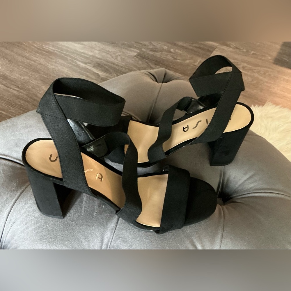 Unisa Dahna Women’s Black Heels